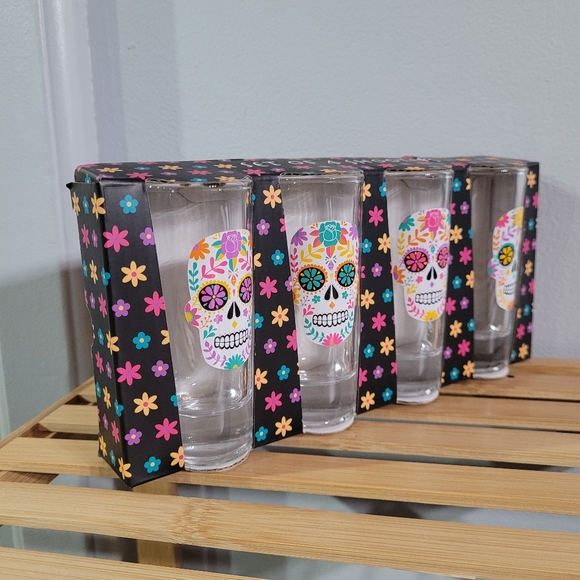 (4-Pk) 2oz Shooters Halloween Dia de los Muertos Day of the Dead Shot Glasses - Picture 8 of 8